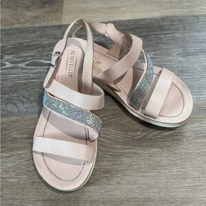 Seychelles Blush and Silver Strappy Sandals